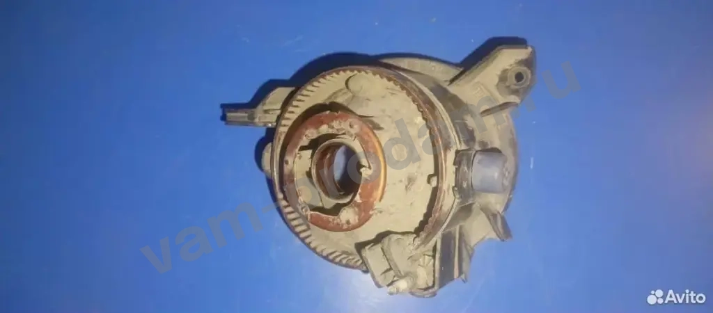 Фара противотуманная левая Тойота Королла