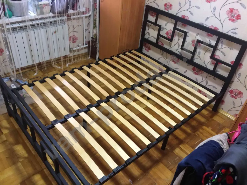 Кровать в стиле Лофт