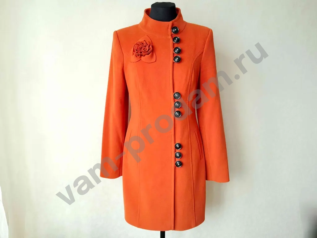 Пальто женское демисезонное 44 размер