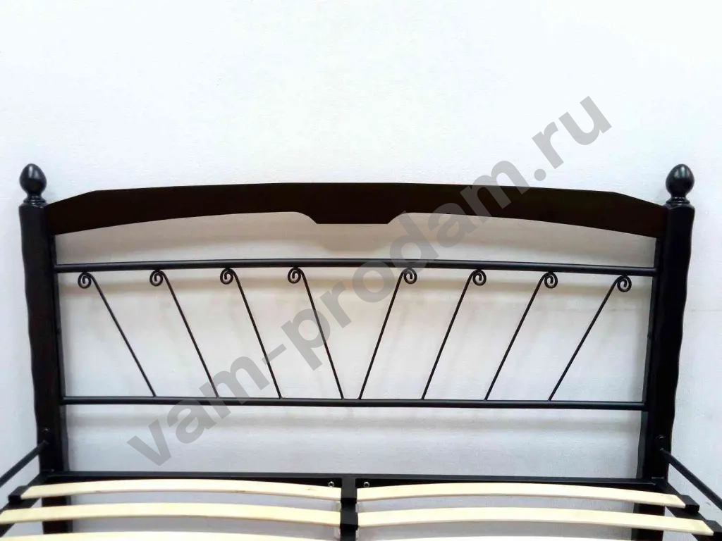 Кровать в Кованом стиле