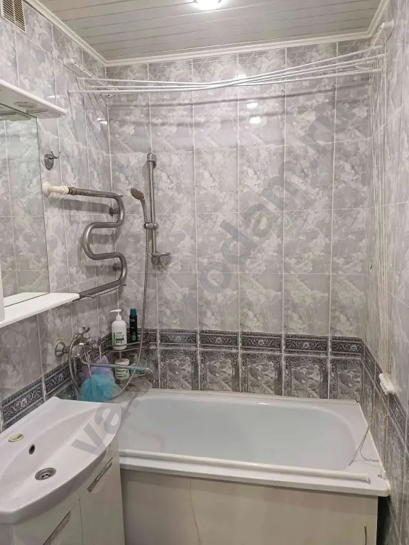 2-к. квартира, 38 м², 3/5 эт.