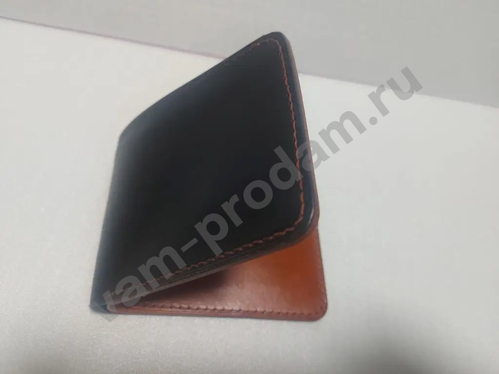 Кожаный кошелек бифолд