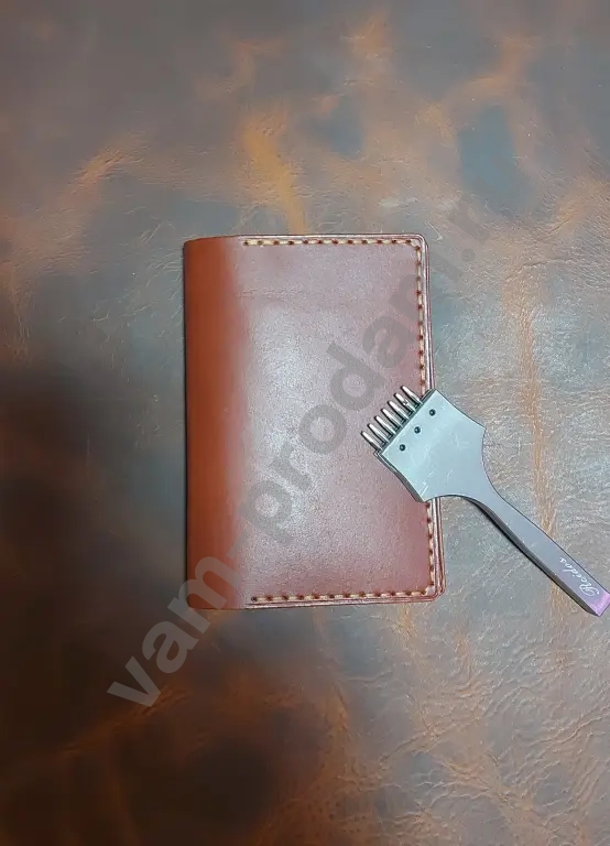 Кожанная обложка на паспорт