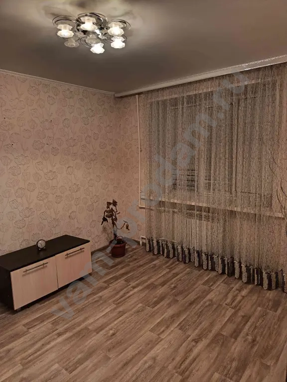 2-к. квартира, 38 м², 3/5 эт.