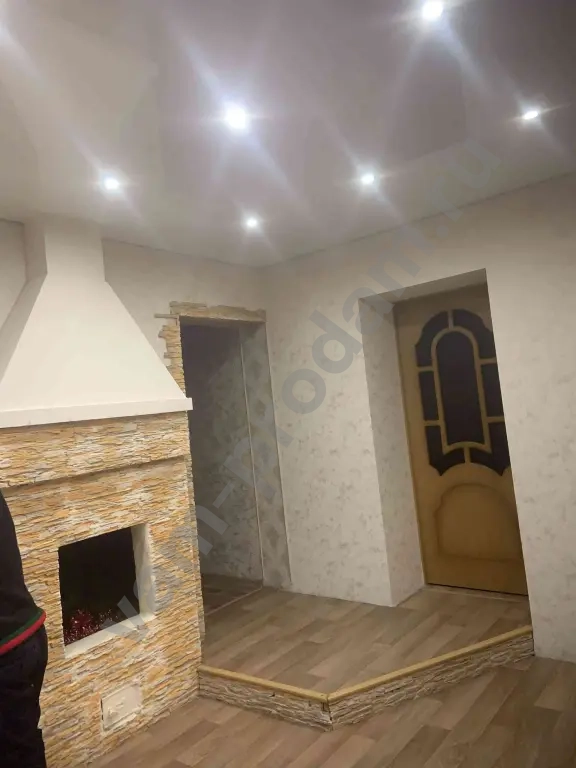 поклейка обоев