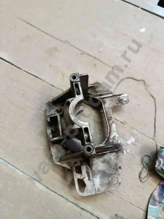 бу картер оригинал Husqvarna 128r