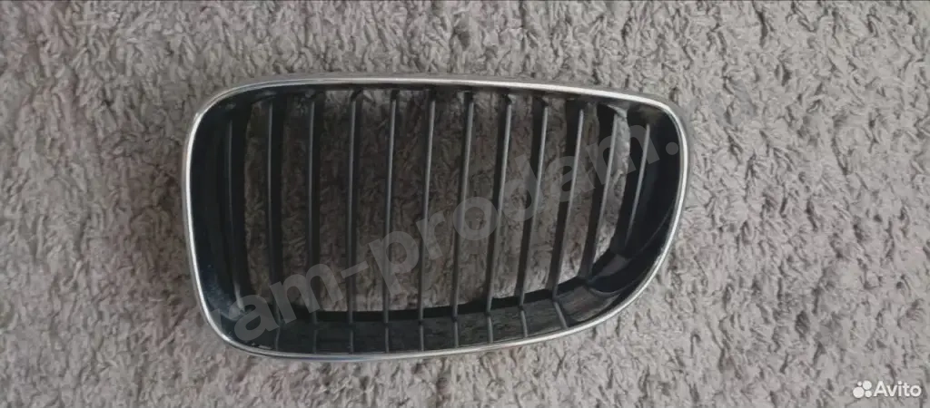 Решетка радиатора BMW 1-series E81 E87 левая 2 модель