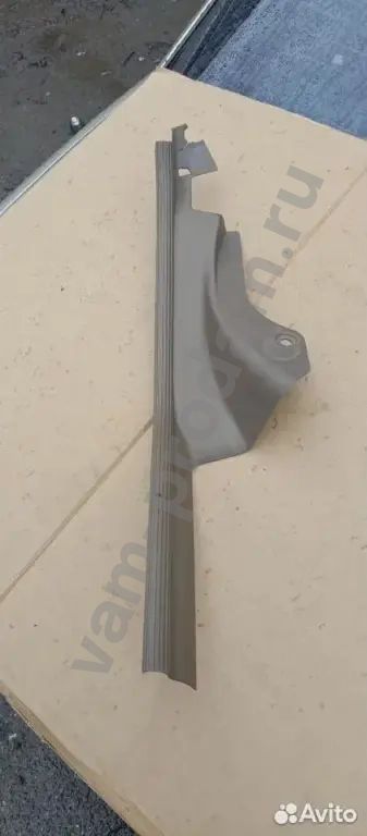 Крепление / кронштейн правое BMW E36