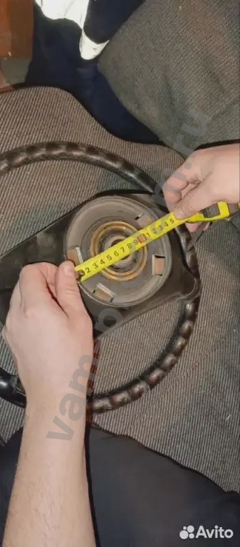 Руль Mercedes W190, W123, W124 1264640017