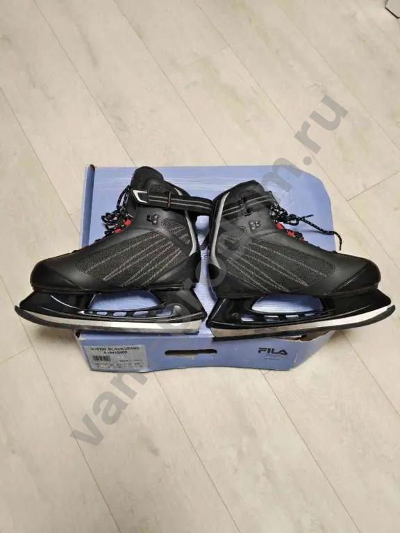 Коньки ледовые FILA 42 (новые)