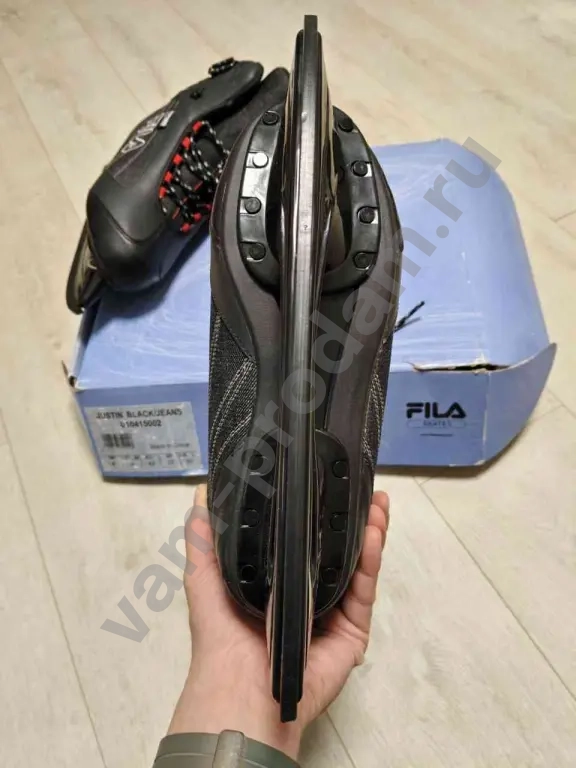 Коньки ледовые FILA 42 (новые)