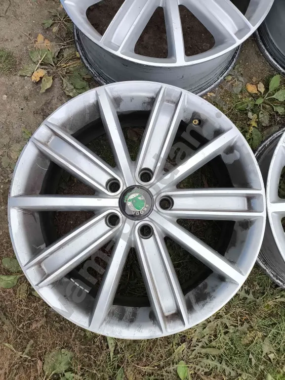 Диски r17 5/112