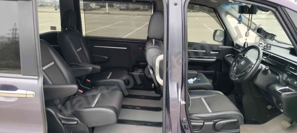 HONDA Stepvegen SPADA