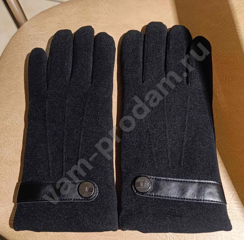 Зимние женские перчатки почти новые