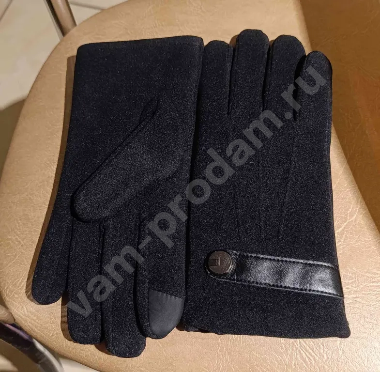 Зимние женские перчатки почти новые