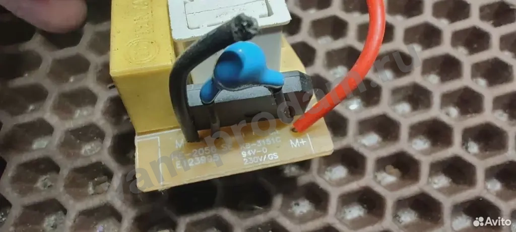 Плата питания к блендеру HE-2056 SE E123995