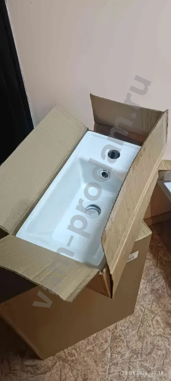 ванна, тумба с раковиной