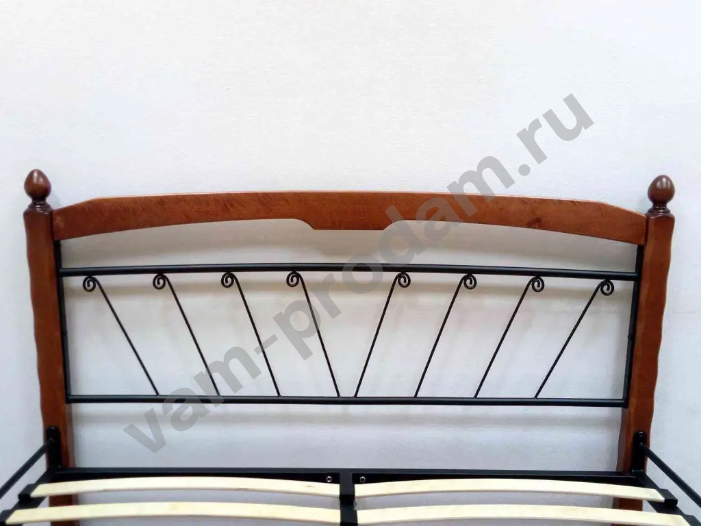 Кровать двуспальная кованая