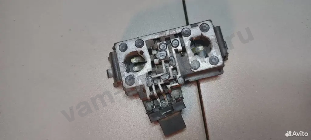 Плата Фонаря крышки багажника левого Nissan Primera