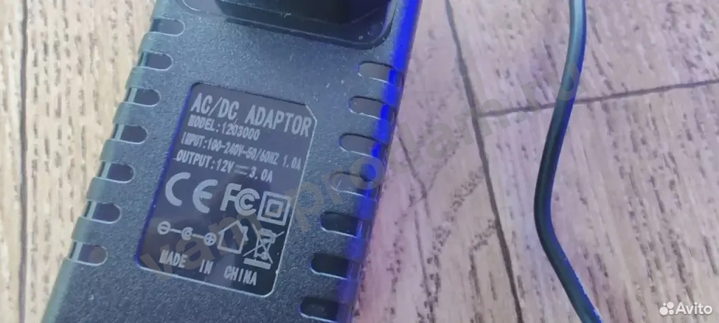Блок питания для монитора, тв 12В 3A штекер 6.5x4