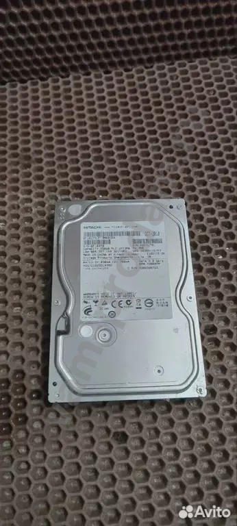 Жесткий диск Hitachi HDS721025CLA382 250Gb sataii