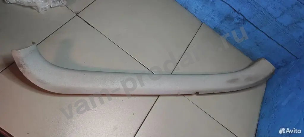 Накладка крышки багажника для Nissan Primera P11