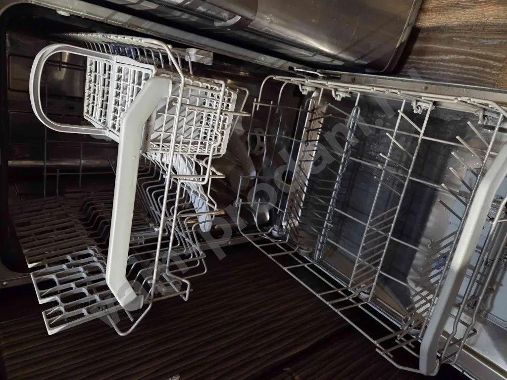 Посудомоечная машина Ariston