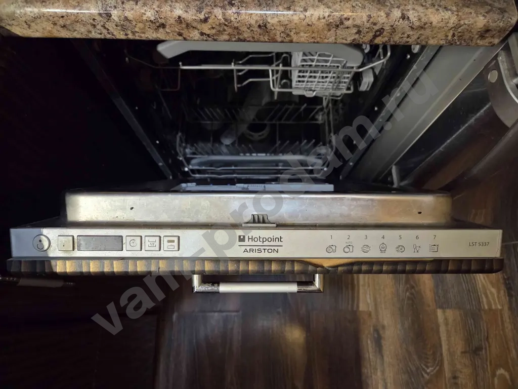 Посудомоечная машина Ariston