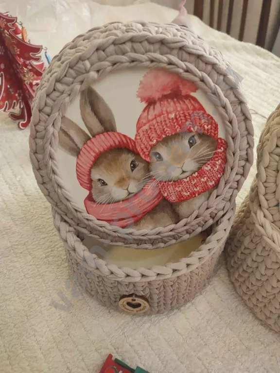 Шкатулка из трикотажной пряжи