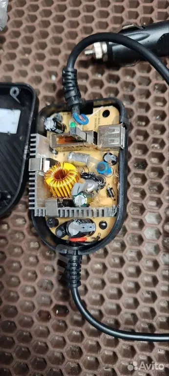 Адаптер питания автомобильный ginzzu ga-4090u