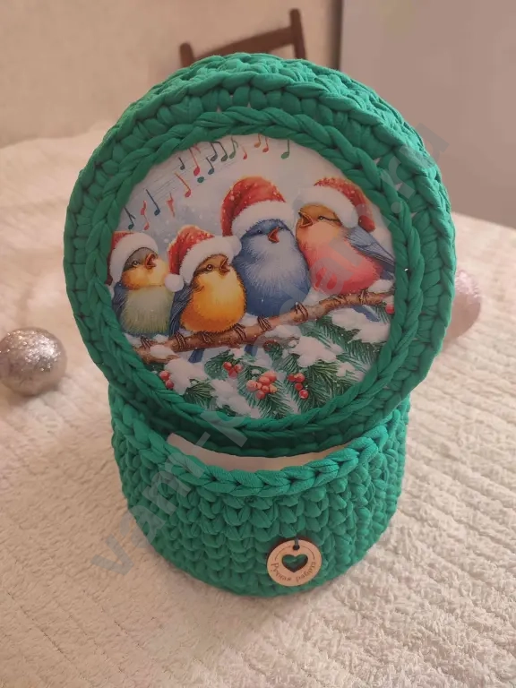 Шкатулка из трикотажной пряжи