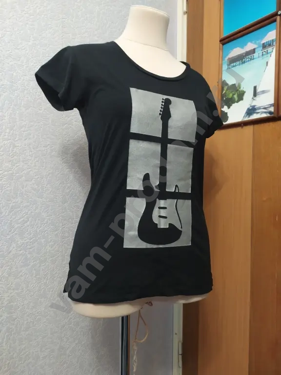 Футболка с гитарой
