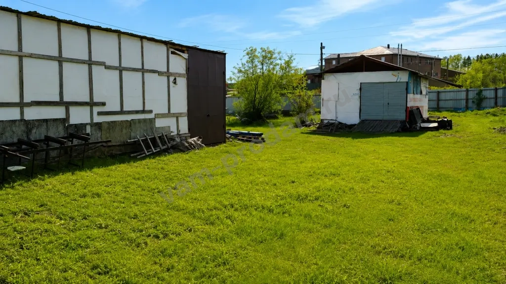 Другая коммерческая недвижимость, 11000 м², Собственник