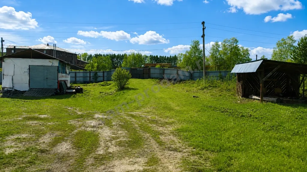 Другая коммерческая недвижимость, 11000 м², Собственник