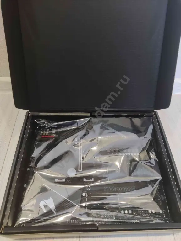 Материнская плата Gigabyte B550 Aorus Pro AC