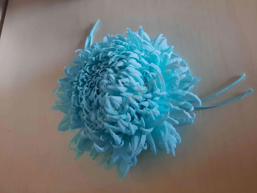 Хризантема брошь-зажим из ткани