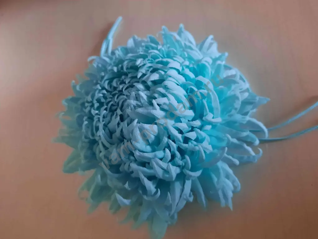 Хризантема брошь-зажим из ткани