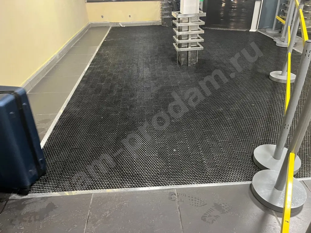 Грязезащитное и антискользящее покрытие