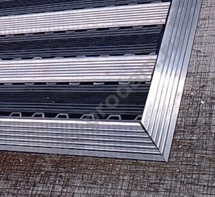 Порог алюминиевый универсальный