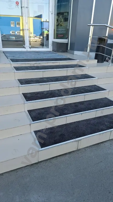 Грязезащитное и антискользящее покрытие