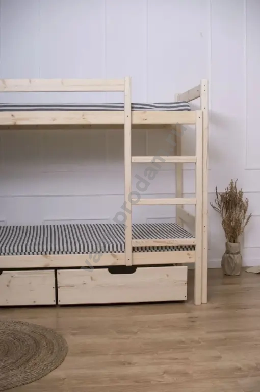 деревянные одноярусные и двухярусные кровати