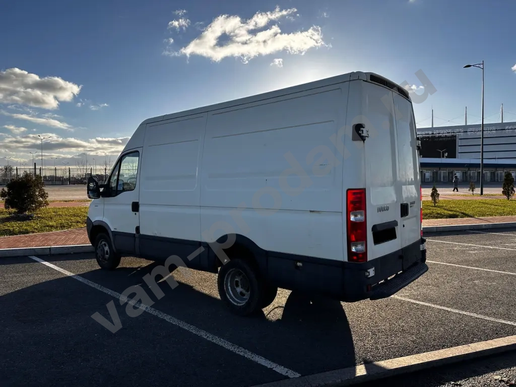 Аренда автомобиля Iveco Daily