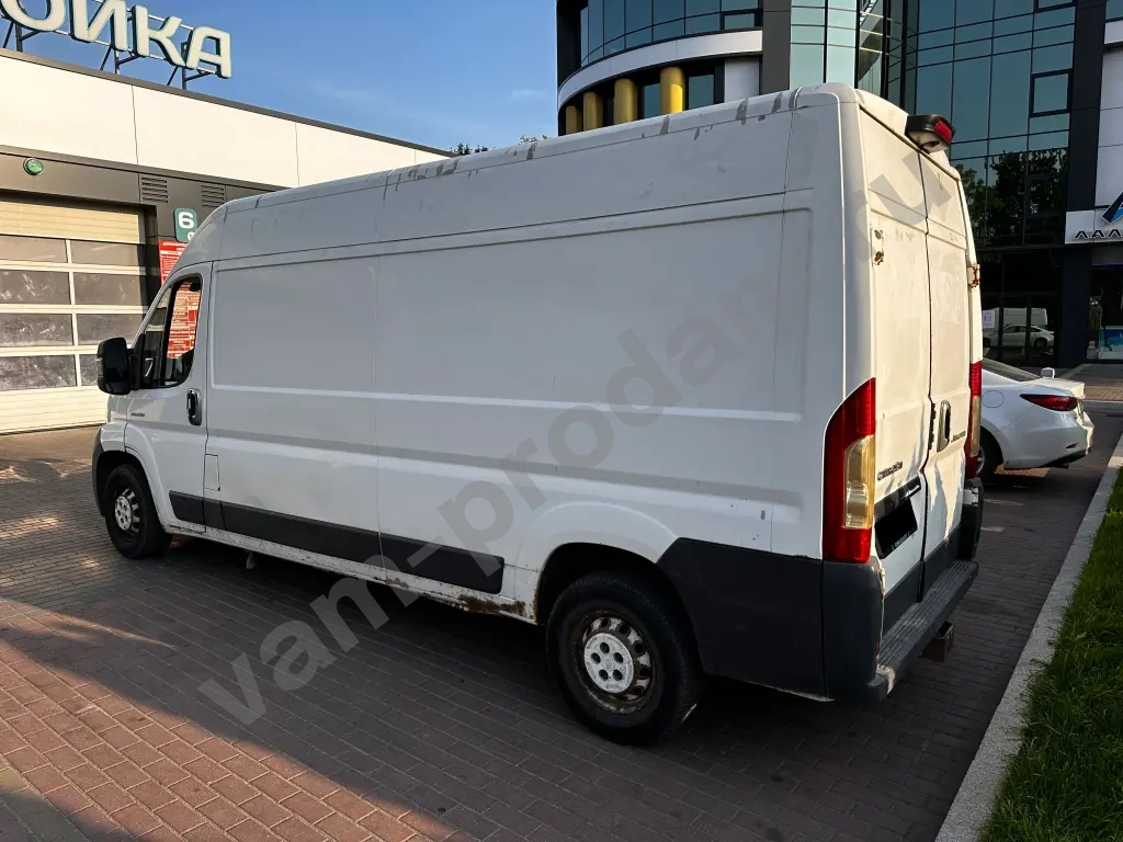 Аренда автомобиля Citroen Jumper