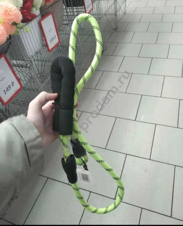 усиленный салатовый поводок