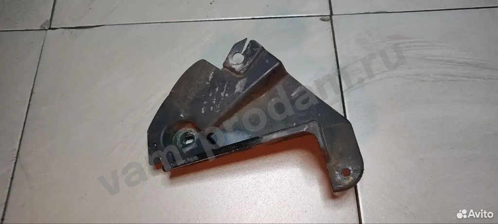 Крышка двигателя двс toyota