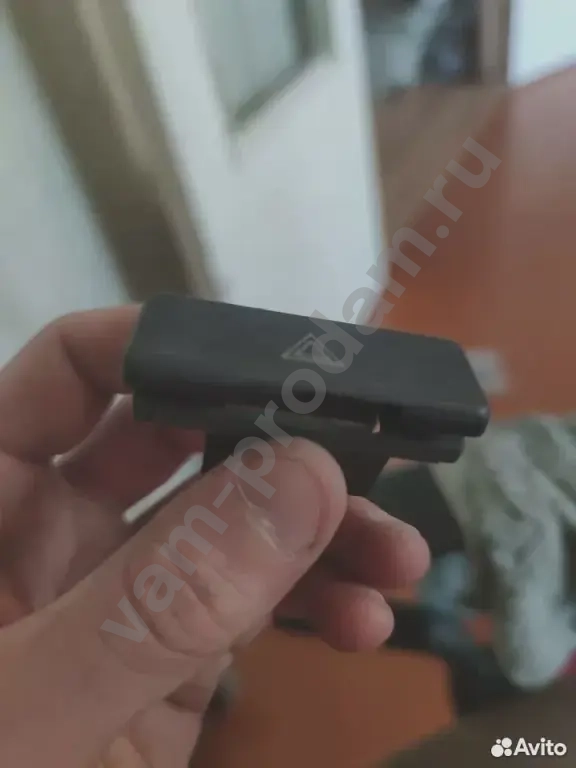 Кнопка аварийки бмв е31/32/34/36/Z1/Z3