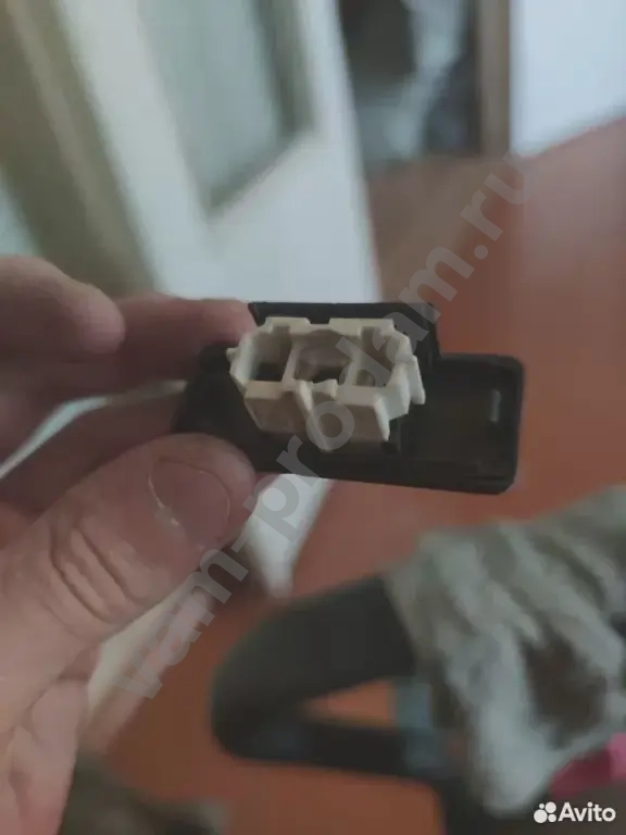 Кнопка аварийки бмв е31/32/34/36/Z1/Z3