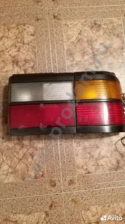 Фонарь задний Volkswagen Passat B3