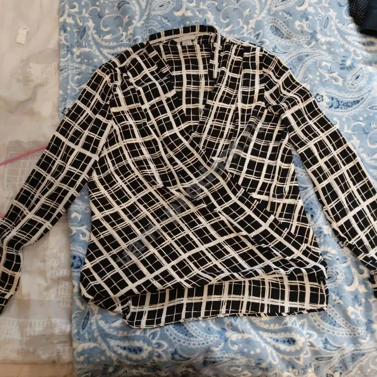 Распашонка узорчатая бренд H&M