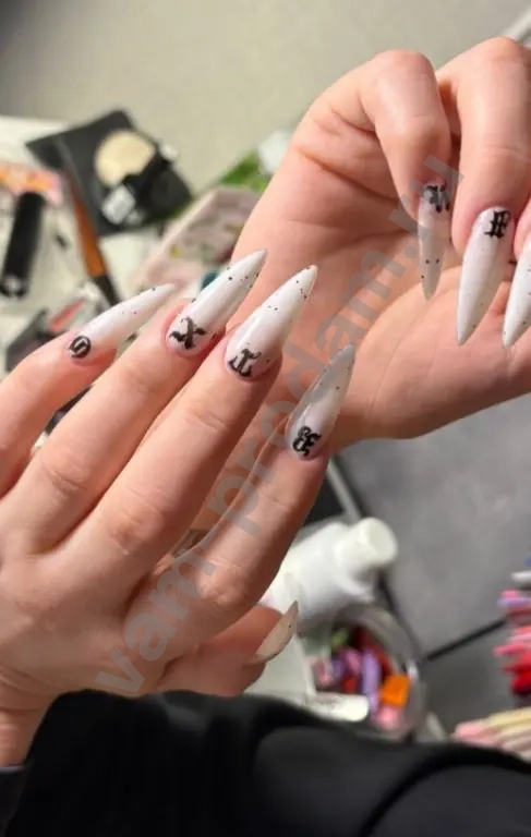 маникюр с покрытием гель лаком